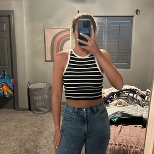 Black and white H&M tank top